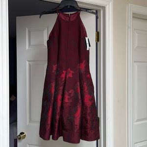 Maroon cocktail dress | White House black market